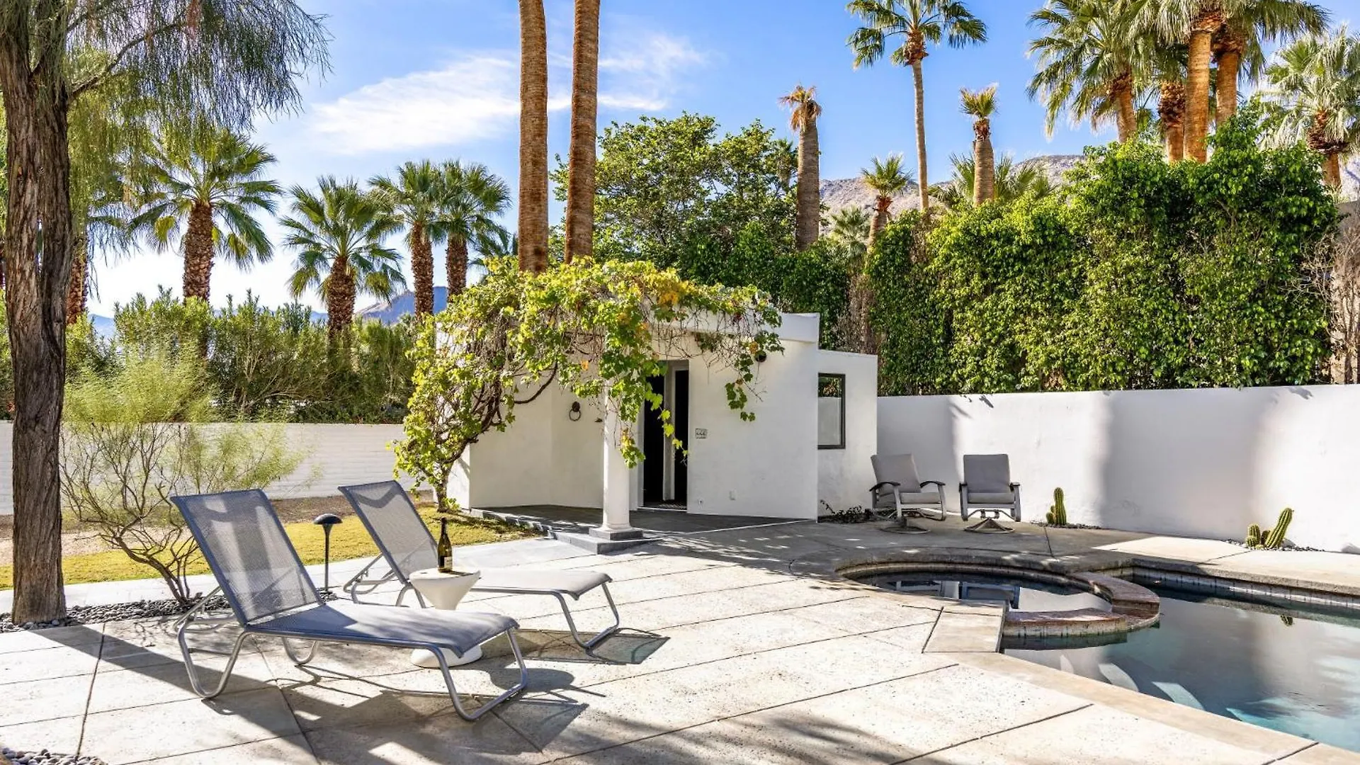 Villa Palmas Palm Springs